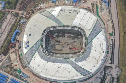 陰雨天氣回歸，部分地區迎降雪 體育場地鋪裝的新挑戰與應對策略